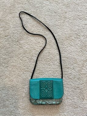 🔹 HL Thomas Leather Studio Signed Turquoise Hand Tooled Leather Crossbody Purse